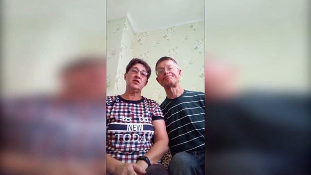 Флешмоб-поздравление сотрудников Дома культуры р.п.Приютово с Днем семьи, любви и верности смотреть онлайн