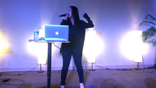 I Thirst! Brittni De La Mora смотреть онлайн