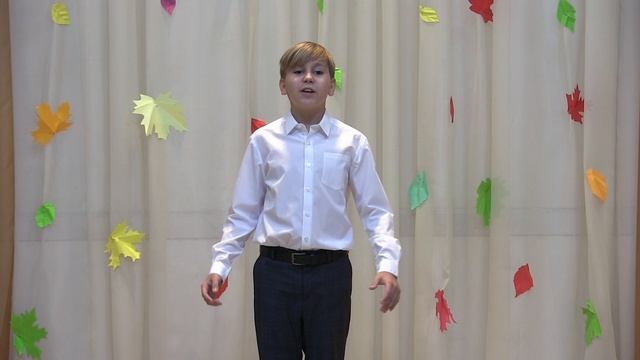 Р. Рождественский «Сорок трудный год», Читает - Сорокин Трофим 12 лет смотреть онлайн