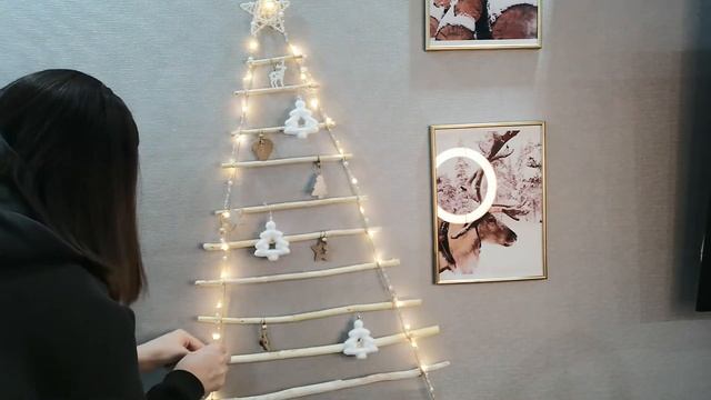 КАК СДЕЛАТЬ ЕЛКУ СВОИМИ РУКАМИ | 2 ПРОСТЫЕ ИДЕИ В ЭКО СТИЛЕ | The POSE Family смотреть онлайн