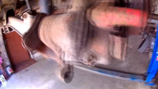 Mitsubishi Lancer 10 (Ремонт задних суппортов)