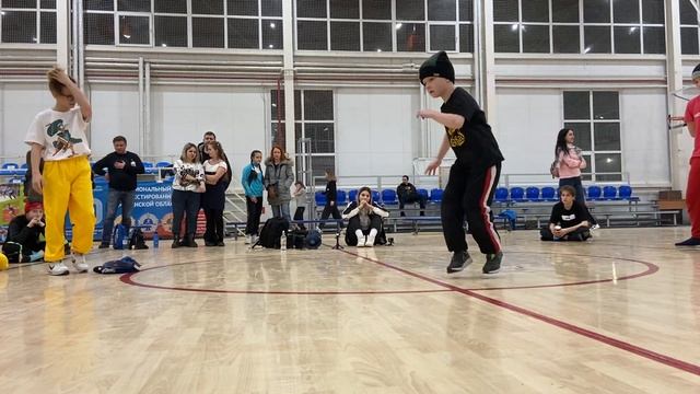 Чемпионат и Первенство смоленской области Брейкинг | Бродяга (Вязьма) vs Саймон ( Смоленск) смотреть онлайн