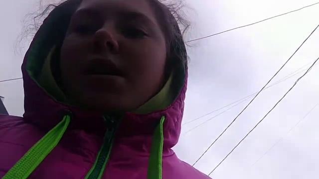 Подарок для мамы на 8 марта. Мама ОБРАДОВАЛАСЬ. смотреть онлайн