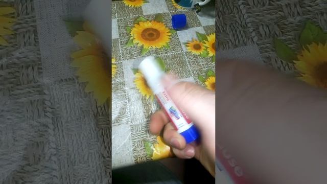 клей карандаш смотреть онлайн