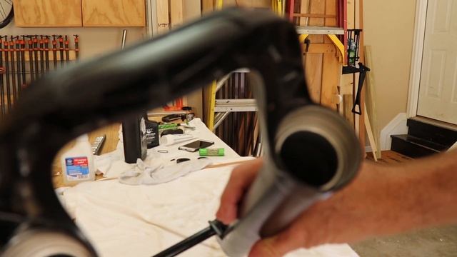 Fox 34 Fork Service Rebuild. Lower Service And Fork Seal Replacement. Trail Breaker