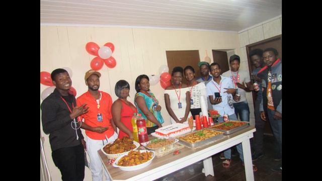 VIN GADE KOMAN ETOILE TAP FETE A NADEGE{ALIAS LOUNA} смотреть онлайн