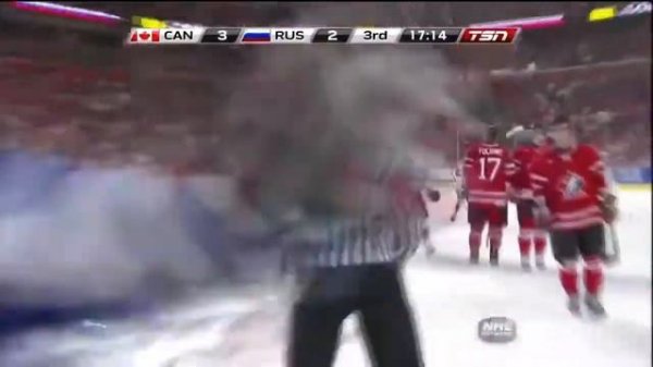 Нереально круто! Russian Revolution. И тут завелась Красная машина!))