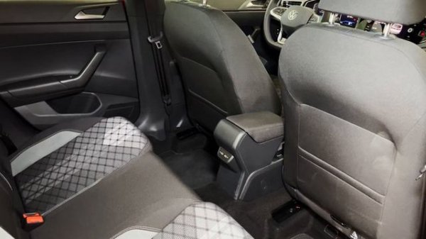 2022 Volkswagen Taigo - INTERIOR
