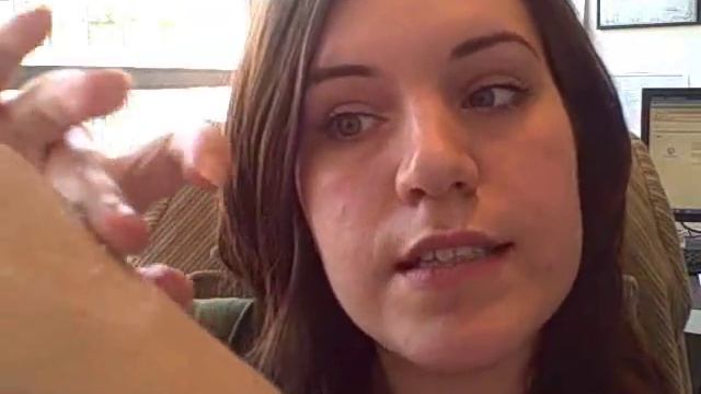 How To Use a Gommage Exfoliant - Decleor Phytopeel смотреть онлайн