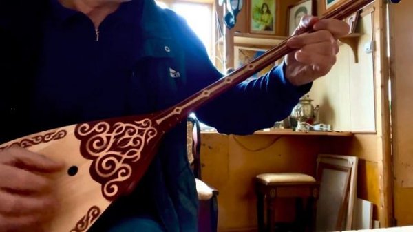 Мелодия на двуструнной домбре