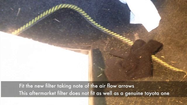 Toyota Yaris Pollen Filter Replacement смотреть онлайн