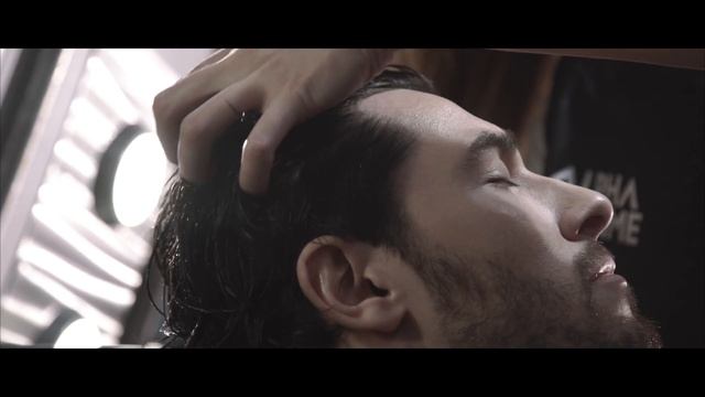 EVA: "The person is my client/Мой клиент - ЧЕЛОВЕК" смотреть онлайн