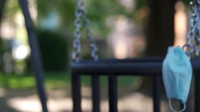 Не надо бояться густого тумана. Музыка из кф « И это все о нем.» исполняют Ребята С Нашего Двора» смотреть онлайн