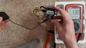 Демонстрация работы датчика уровня топлива Toyota Hilux Surf RZN185