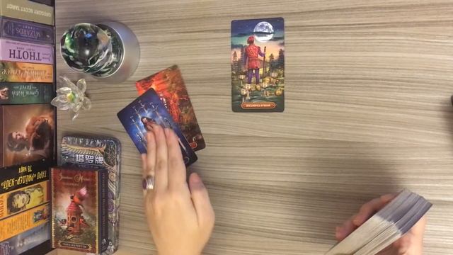 Точка или пауза в отношениях. Расклад на картах таро. Гадание. смотреть онлайн