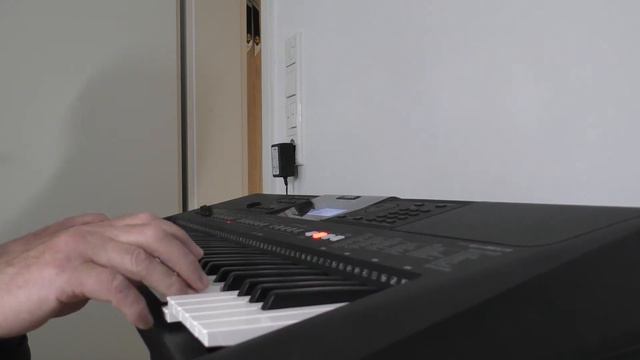 Офицеры . Yamaha PSR E 463 смотреть онлайн