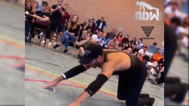 Girls Reacting to Calisthenics 2023 *crazy reactions* смотреть онлайн