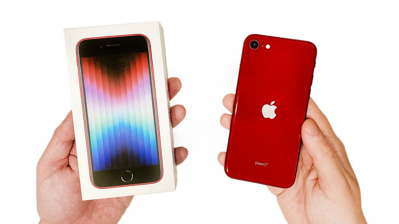 iPhone SE 2022 - обзор, распаковка, первое впечатление - ЗАЧЕМ СТОЛЬКО МОЩНОСТИ? смотреть онлайн
