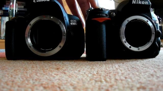 Canon EOS 650D VS. Nikon D7000 Burst rate comparison 1080P смотреть онлайн