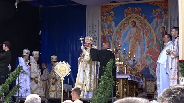 Вітання Блаженнішого Святослава Шевчука, с.Старуня Богородчанського району смотреть онлайн