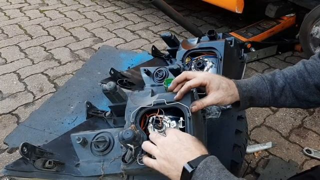 Ford Transit Mk7 Headlight Removal Start to Finish смотреть онлайн