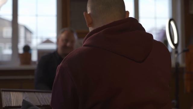 Секреты дизайна фасадов. 3 часть | Натуральные материалы или...? смотреть онлайн