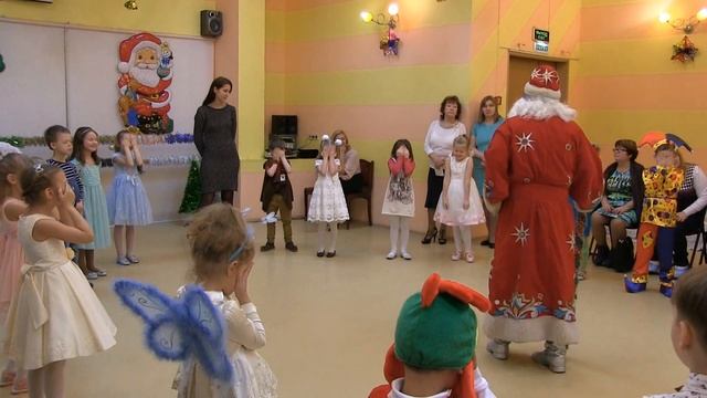 Елка в Знайке 23 12