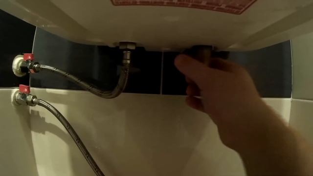 как правильно слить воду с водонагревателя смотреть онлайн