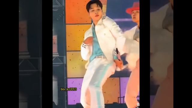 Jimin. Ох, что то жарко стало.... смотреть онлайн