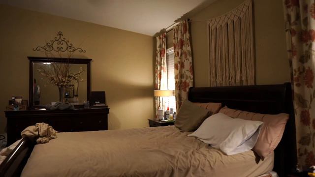 Side Sleeping Back Pain? Try This! смотреть онлайн