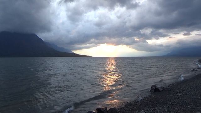 Озеро Лама Турбаза Лама на вечер