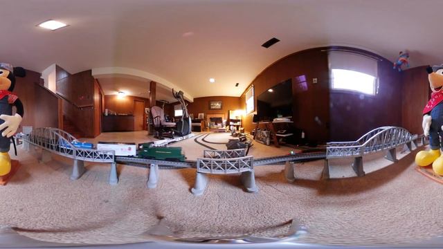 Engineer Mickey Mouse Runs Four Freight Trains 360 смотреть онлайн