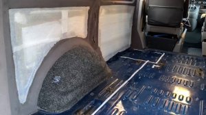 ЗВУКО- и ТЕПЛОИЗОЛЯЦИЯ АВТОМОБИЛЯ / АВТОДОМА СВОИМИ РУКАМИ.