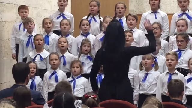 Песня Детство исп. Младший хор ДМШ им. Н.Н. Калинина г.Москвы смотреть онлайн