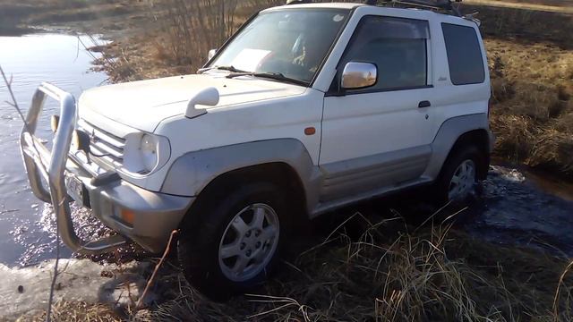 Митсубиси паджеро джуниор