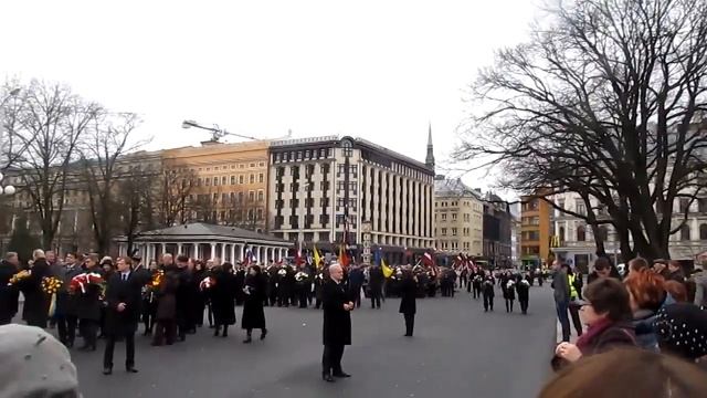 перед возложением цветов 25 3 2014 смотреть онлайн