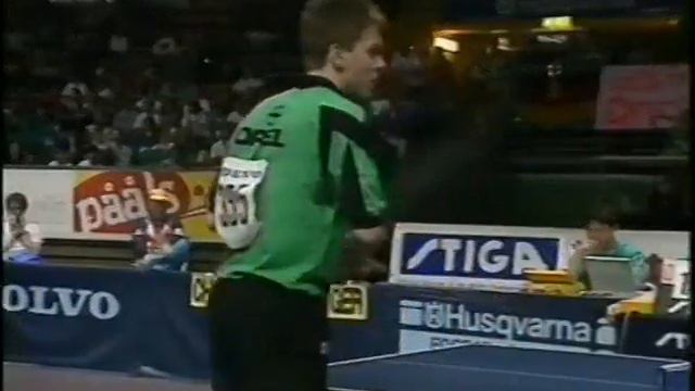 TT World Championships 1993 Peter Franz vs Wang Hao (Chopper with the same name...) смотреть онлайн