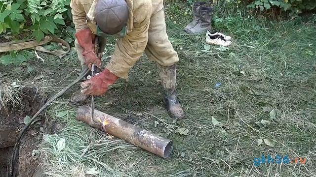 Устранение порыва водовода Черемных, д.7 (8 сентября 2020) смотреть онлайн