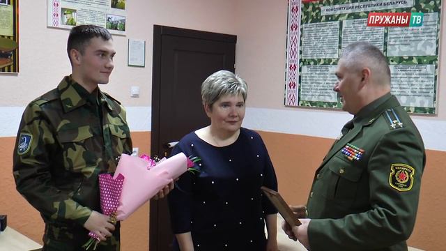Чествование мамы лучшего солдата смотреть онлайн
