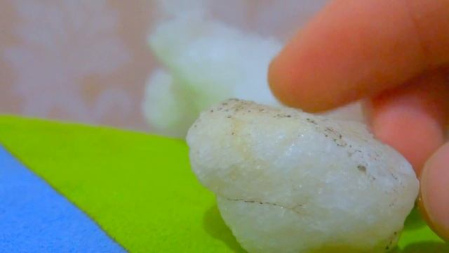 КВАРЦ. БЕЛЫЙ КВАРЦ. КРИСТАЛЛ. WHITE QUARTZ. CRYSTAL смотреть онлайн