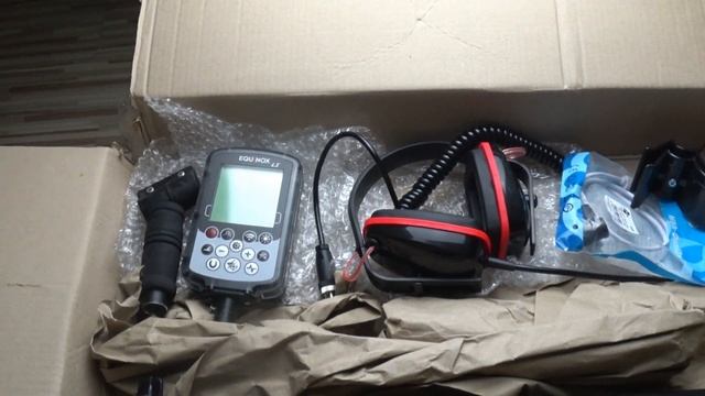 Купил подводный металлодетектор в гермобоксе Equinox 800 от SeaGhost