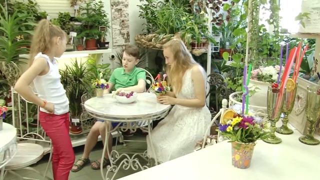 "Детская школа тележурналистики". Мастер-класс по флористике смотреть онлайн