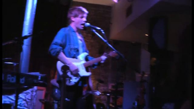 Howl - Johnny Flynn - Flowerpot смотреть онлайн