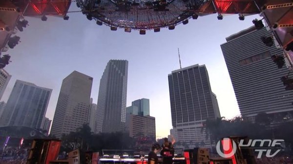 Hardwell live at Ultra Music Festival 2013 - FULL HD Broadcast by UMF.TV