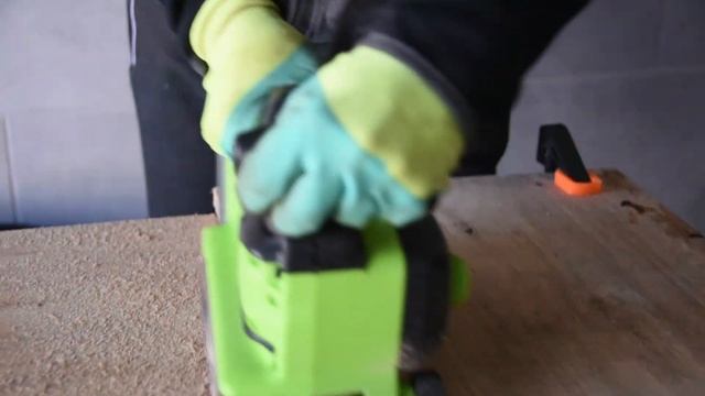 Аккумуляторная шлифовальная машина Greenworks G24BS обзор и шлифовка смотреть онлайн