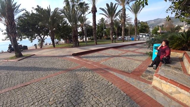 ?? ALANYA Пляжи и парки на Клеопатре 4 января 2021 Дамлаташ пляж и пещера смотреть онлайн