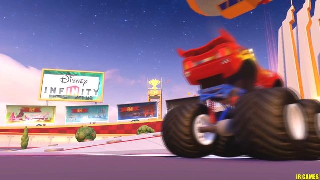DISNEY INFINITY RACE - Lightning Mcqueen Monster Truck vs Relâmpago Mcqueen Cinza смотреть онлайн