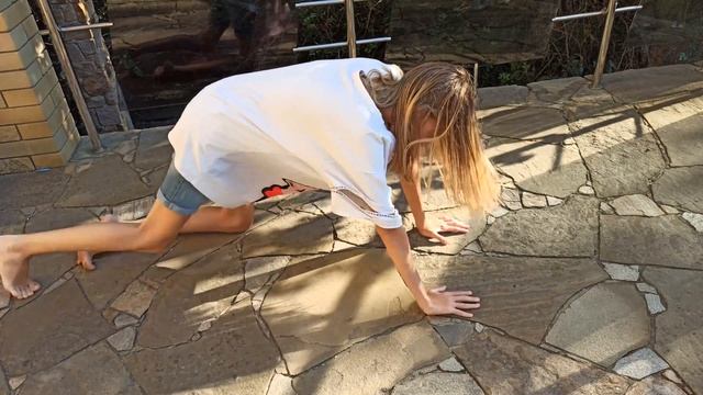 КТО ДОЛЬШЕ ПРОДЕРЖИТСЯ ПОД ВОДОЙ? Олимпийские Игры ЧЕЛЛЕНДЖ смотреть онлайн