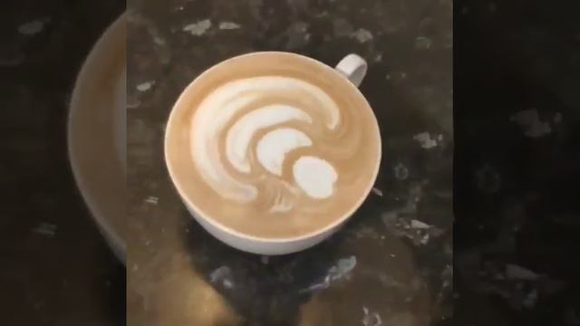 Coffee Latteart , на кофе Капучино : Рисунки на кофе Лев. смотреть онлайн