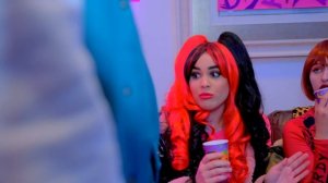 Вампиры влюбились. Мама против парней вампиров